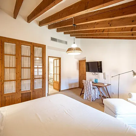Es Cabas 3* Santa Maria del Cami (Mallorca)