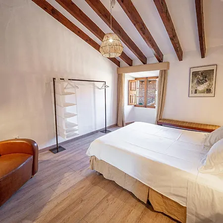 Es Cabas Guest house